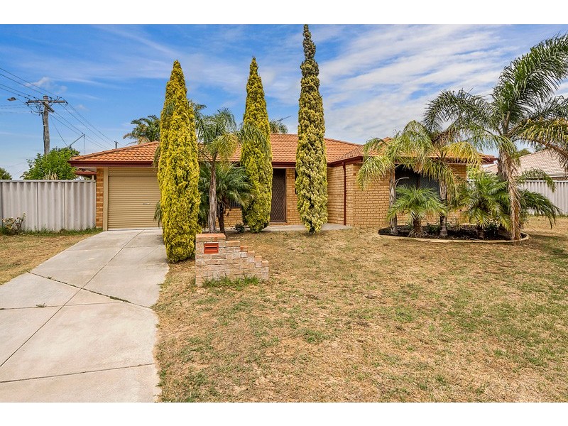 31 Nabberu Loop, Cooloongup WA 6168