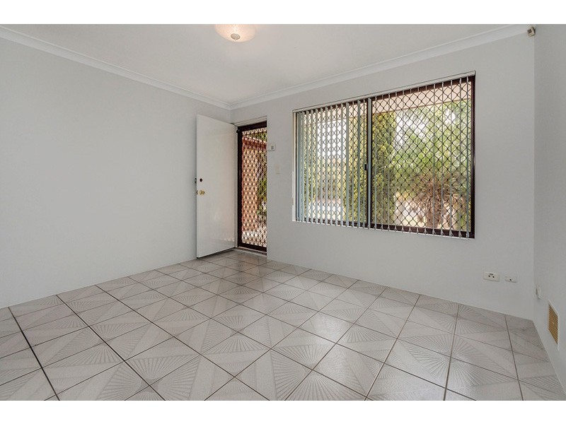 31 Nabberu Loop, Cooloongup WA 6168