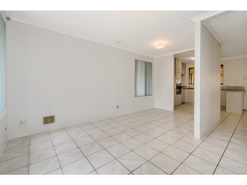 31 Nabberu Loop, Cooloongup WA 6168