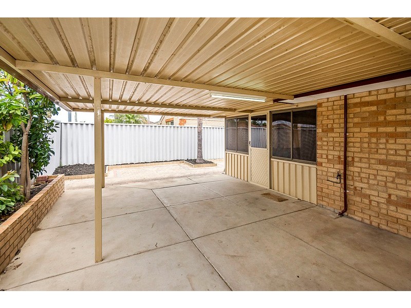 31 Nabberu Loop, Cooloongup WA 6168