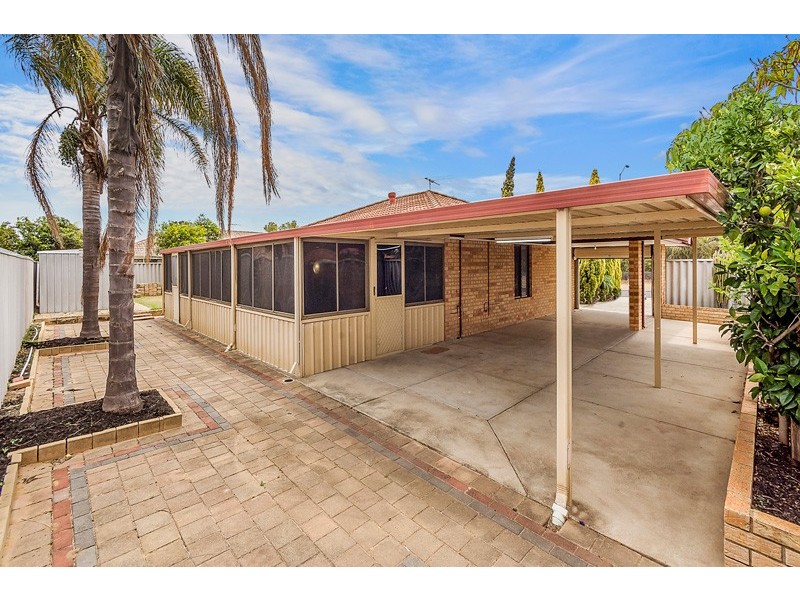 31 Nabberu Loop, Cooloongup WA 6168
