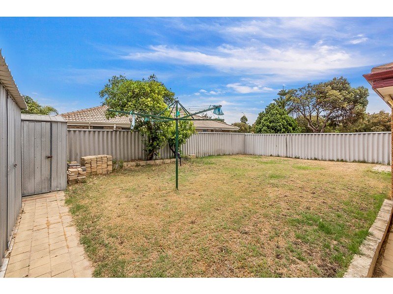 31 Nabberu Loop, Cooloongup WA 6168