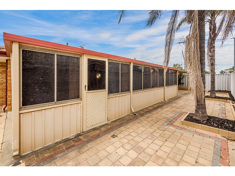 31 Nabberu Loop, Cooloongup WA 6168