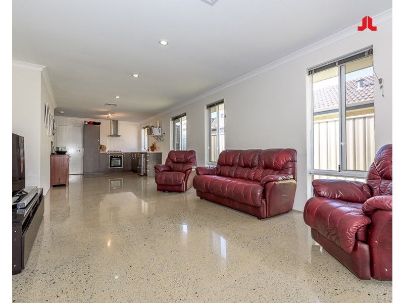 27 Ingarfield Green, Baldivis WA 6171