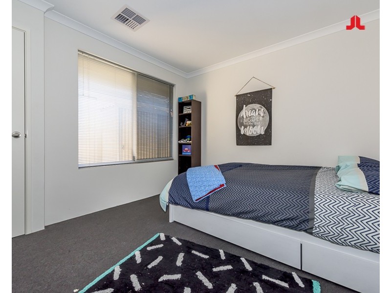 27 Ingarfield Green, Baldivis WA 6171