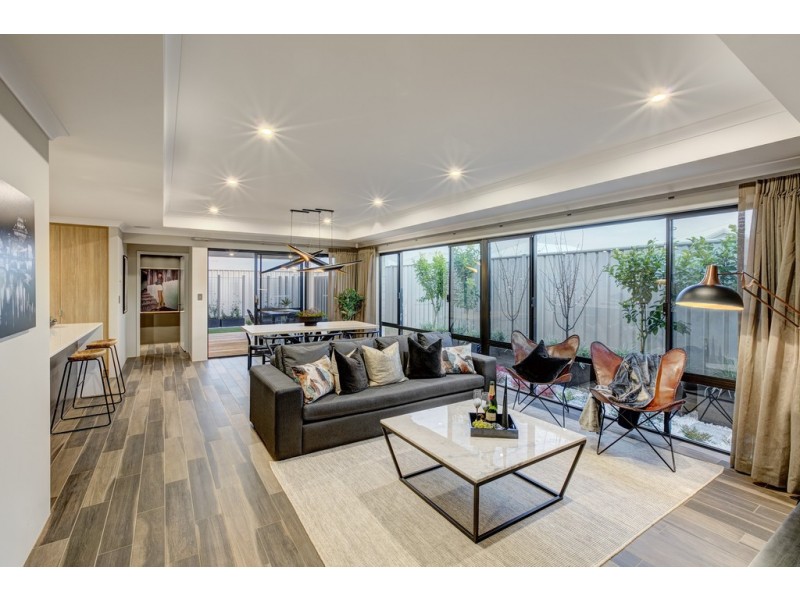 30 Calooli Grove, Golden Bay WA 6174