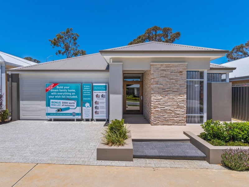 21 Gooljak Rise, Lakelands WA 6180