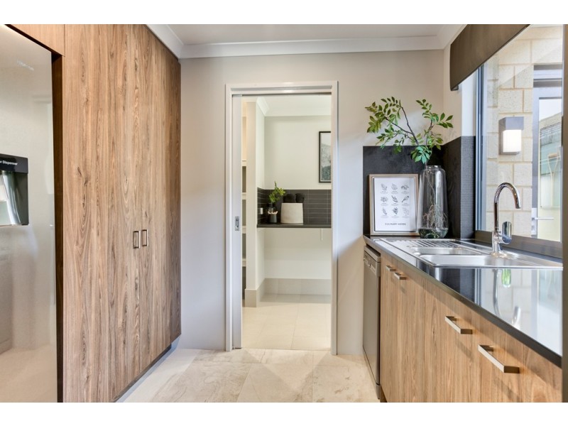 7 Tamblyn Place, Wellard WA 6170