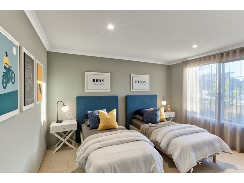 7 Tamblyn Place, Wellard WA 6170