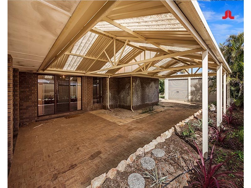 17 Portsmouth Place, Waikiki WA 6169