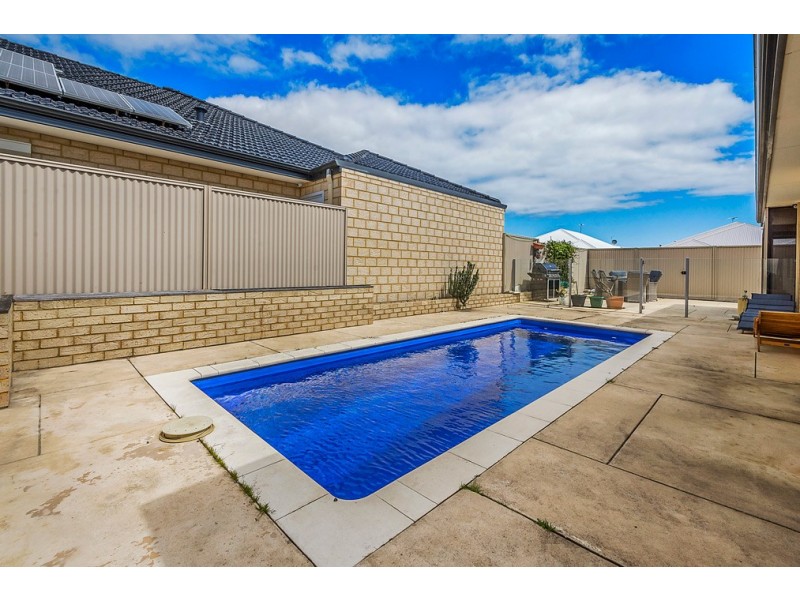 47 Westlinton Circle, Waikiki WA 6169