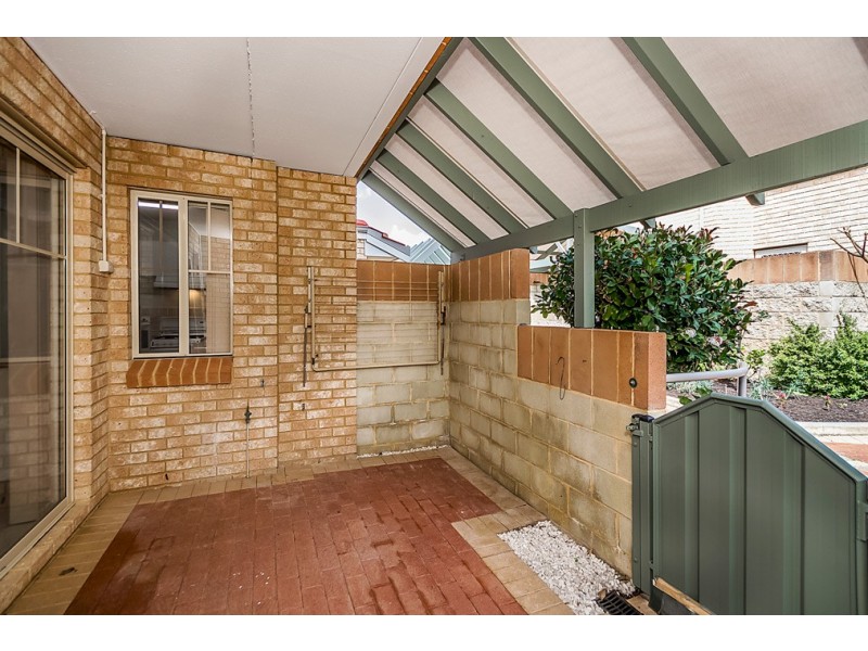 325 17-21 Hefron Street, Rockingham WA 6168