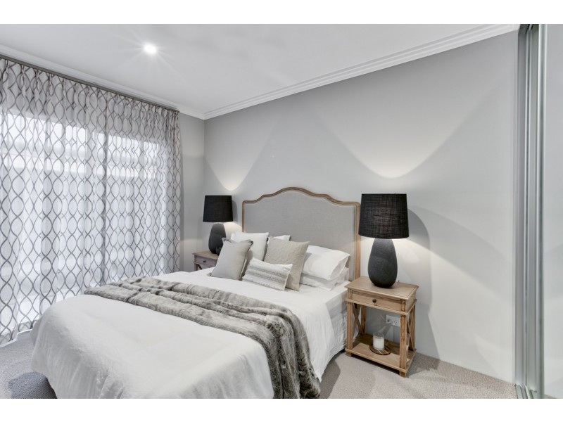 3 Gooljak Rise, Lakelands WA 6180