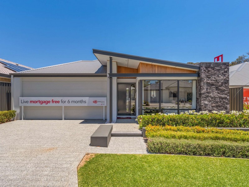 6 Gooljak Rise, Lakelands WA 6180