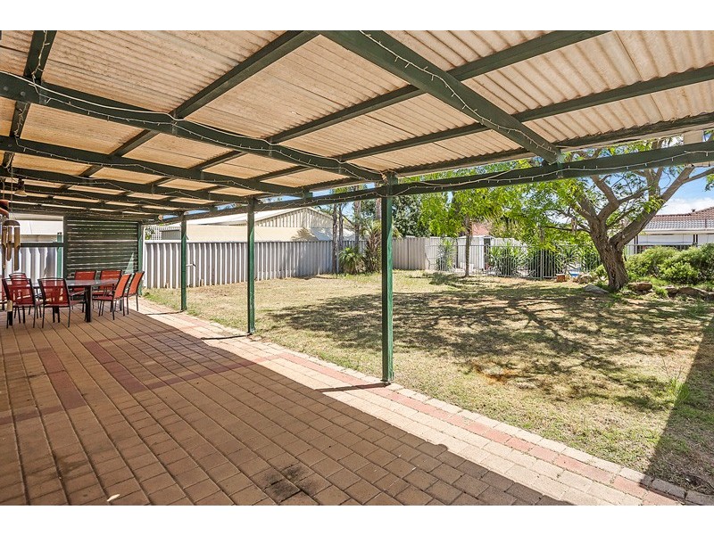 652 Safety Bay Road, Waikiki WA 6169