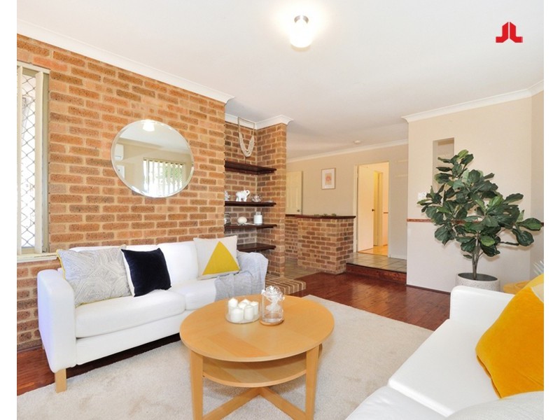 20 David Road, Waikiki WA 6169