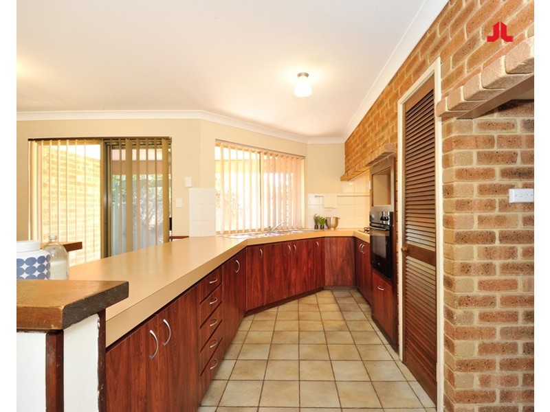 20 David Road, Waikiki WA 6169