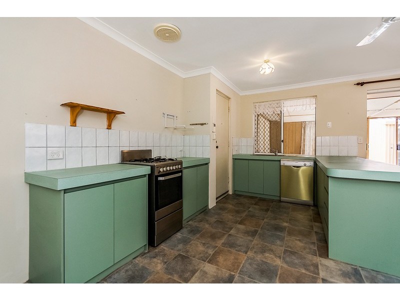 42 Bolsabay Drive, Waikiki WA 6169