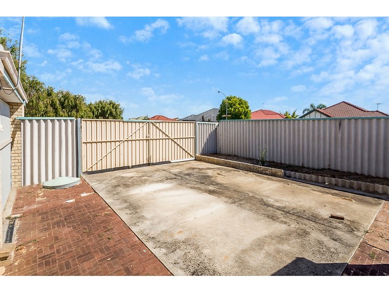 42 Bolsabay Drive, Waikiki WA 6169