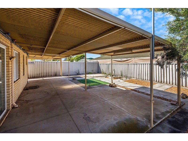 42 Bolsabay Drive, Waikiki WA 6169