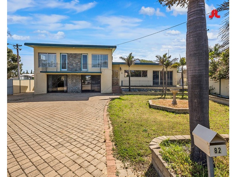 82 Leighton Road, Halls Head WA 6210