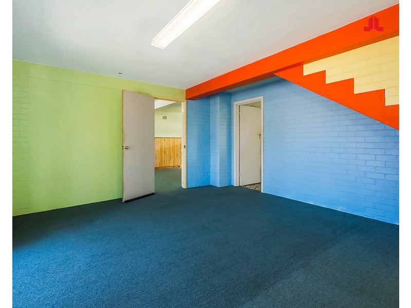 82 Leighton Road, Halls Head WA 6210