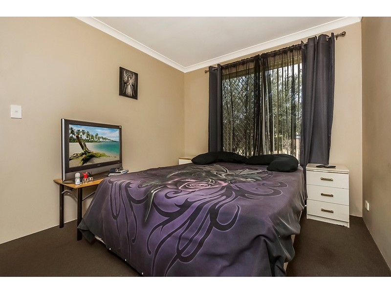 68 Gnangara Drive, Waikiki WA 6169