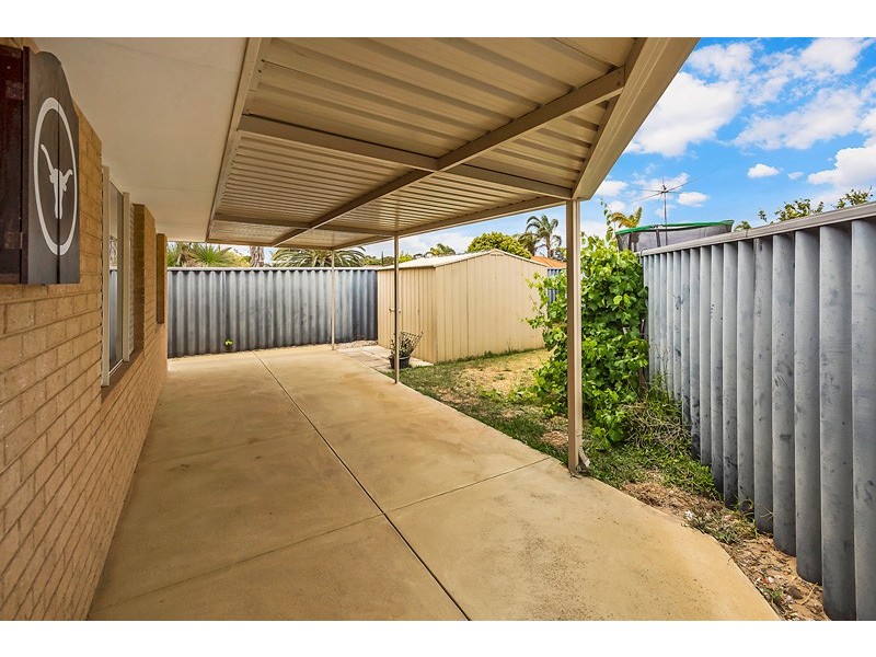 68 Gnangara Drive, Waikiki WA 6169