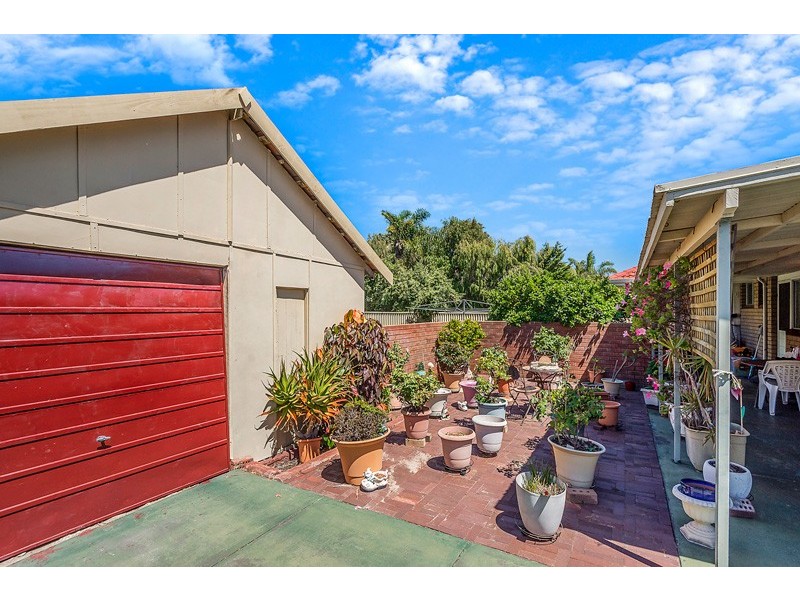 7 Gregson Street, Rockingham WA 6168