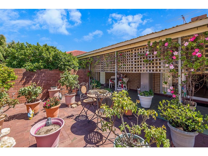 7 Gregson Street, Rockingham WA 6168