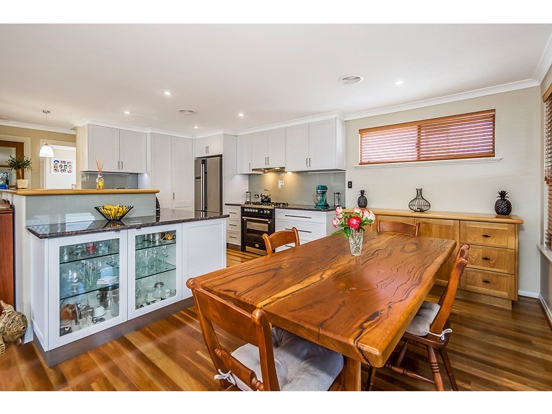 17 Weld Street, Rockingham WA 6168