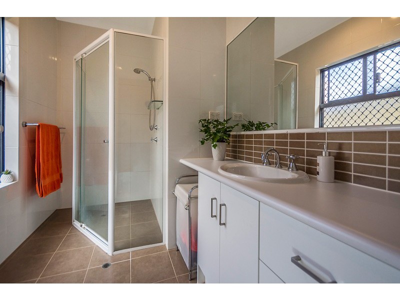 17 Weld Street, Rockingham WA 6168