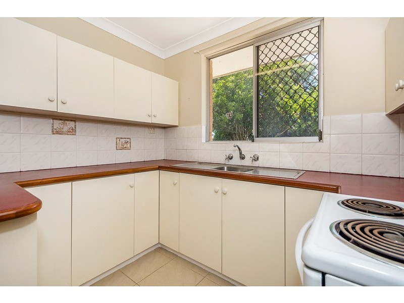 208 Safety Bay Road, Safety Bay WA 6169