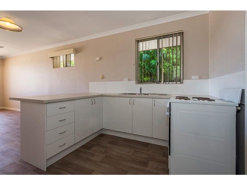 65A Saw Avenue, Rockingham WA 6168