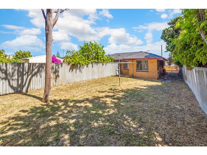 65A Saw Avenue, Rockingham WA 6168