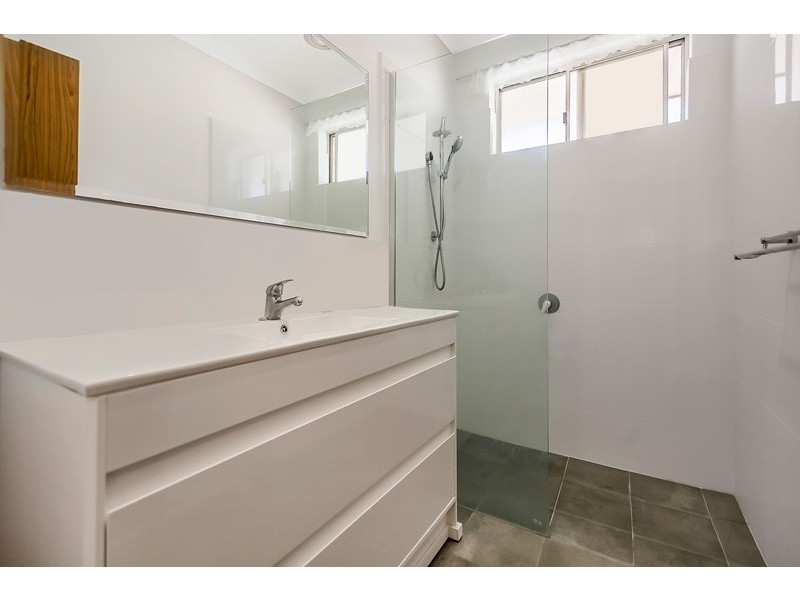 65B Saw Avenue, Rockingham WA 6168