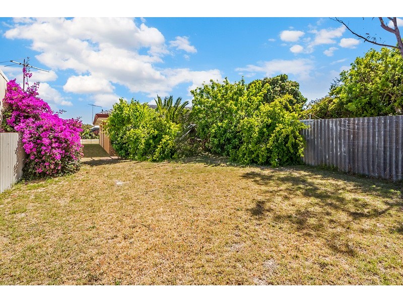 65B Saw Avenue, Rockingham WA 6168