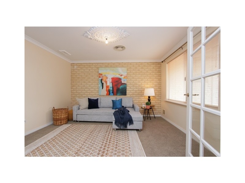 4 Cockatoo Close, Singleton WA 6175