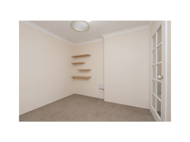 4 Cockatoo Close, Singleton WA 6175