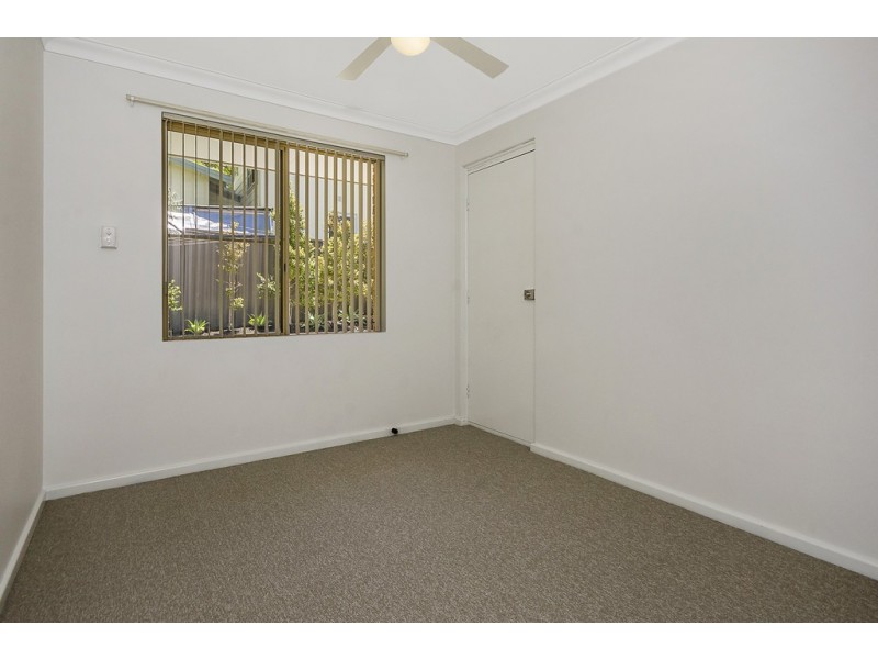141 Fendam Street, Warnbro WA 6169