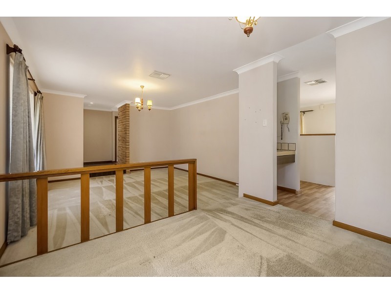 73 Donald Drive, Safety Bay WA 6169