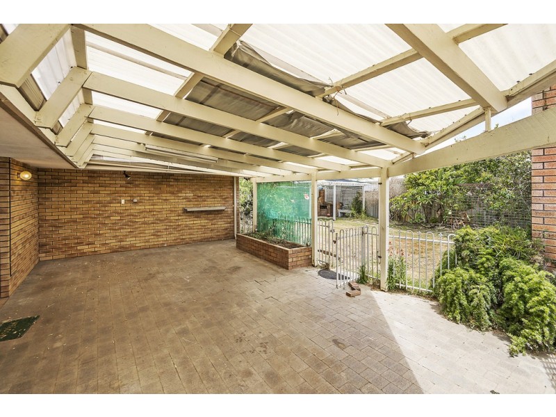 73 Donald Drive, Safety Bay WA 6169