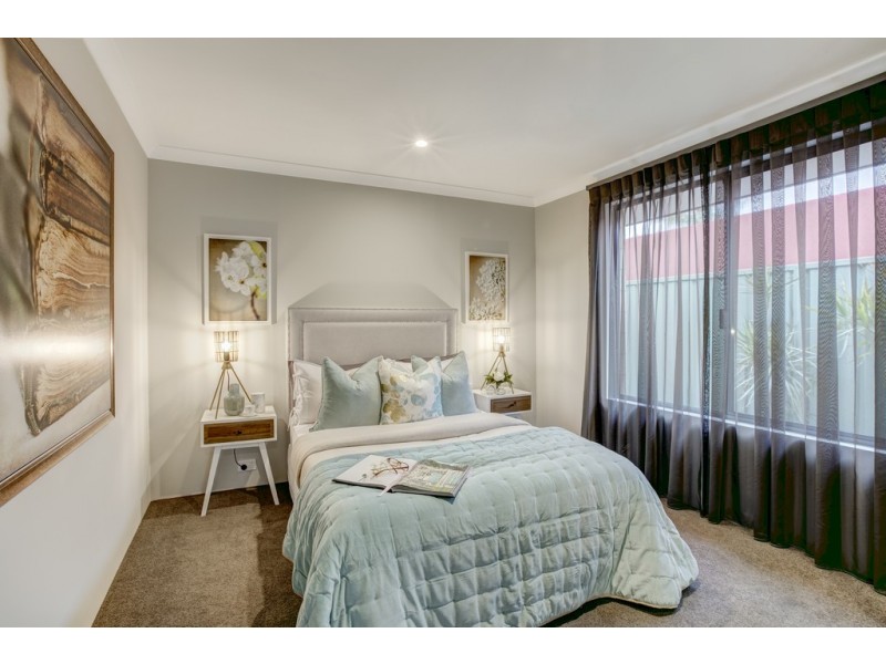 30 Davilak Crescent, Manning WA 6152
