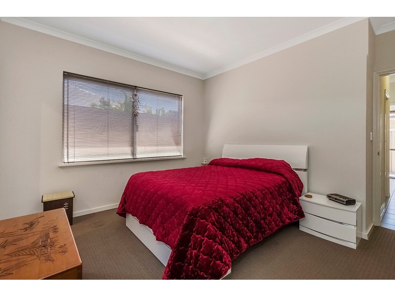 Unit 3/8 Seaspray Place, Waikiki WA 6169