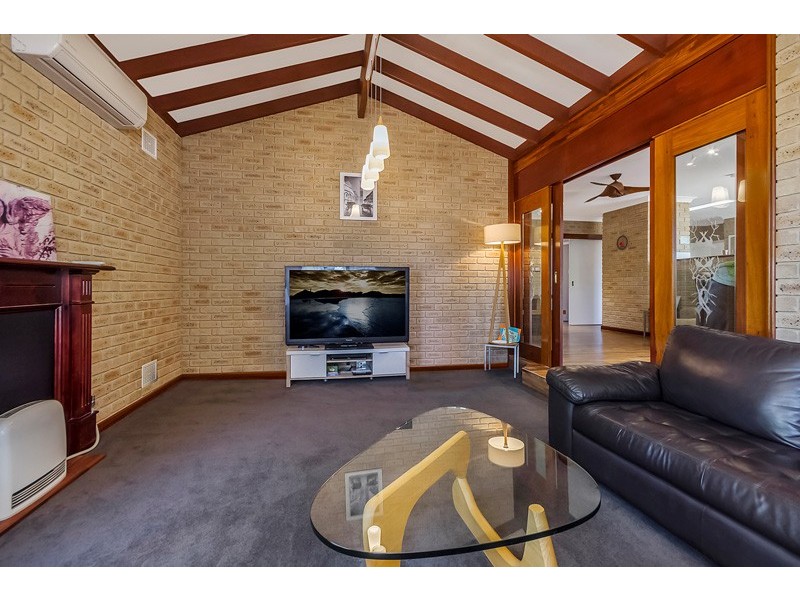 17 Jib Close, Waikiki WA 6169