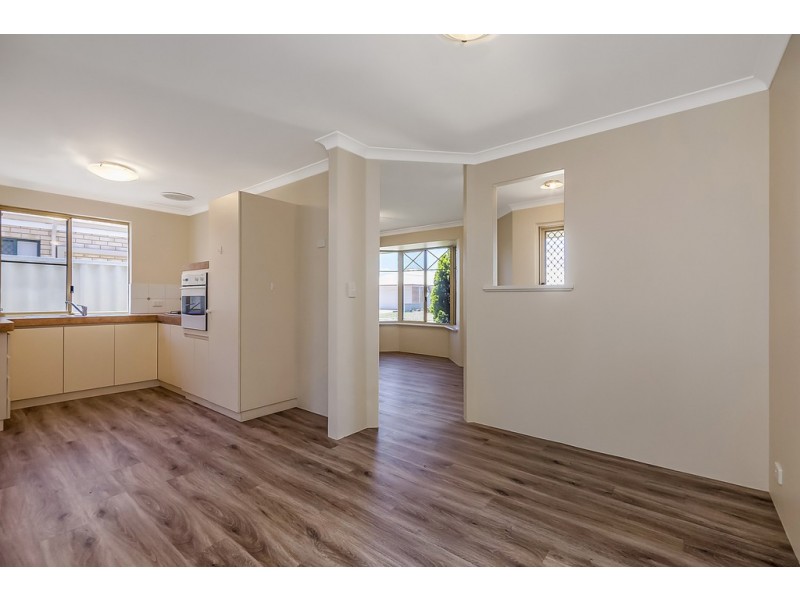 9/16 Shoalhaven Place, Waikiki WA 6169