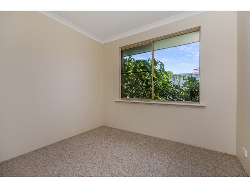 9/16 Shoalhaven Place, Waikiki WA 6169