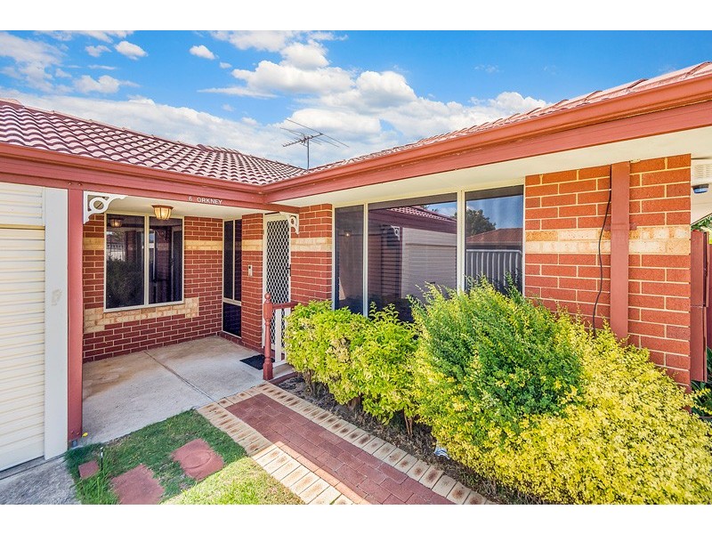 6 Orkney Mews, Waikiki WA 6169
