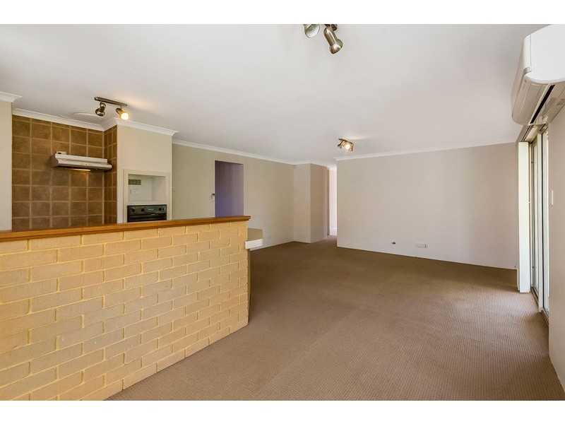 6 Orkney Mews, Waikiki WA 6169