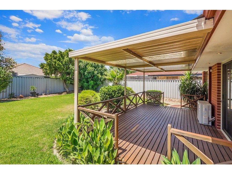 6 Orkney Mews, Waikiki WA 6169